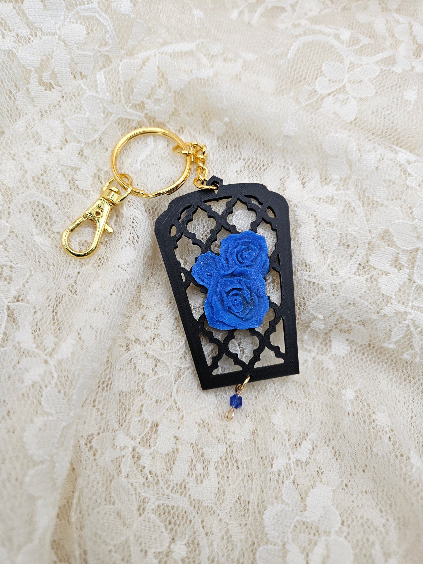 Hand-Crafted Gothic Rose Keychain | Elegant Keyring Accessory